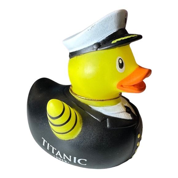 Titanic 1912 Captain Toy Rubber Duck - Picture 2 of 2